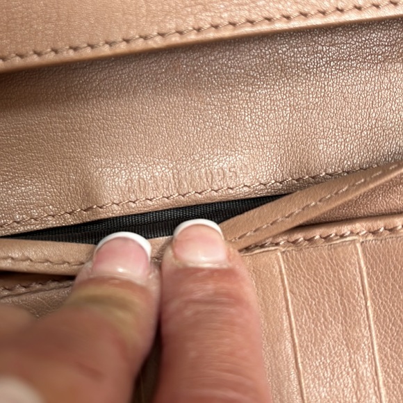 Authentic Gucci wallet on chain - Picture 13 of 15